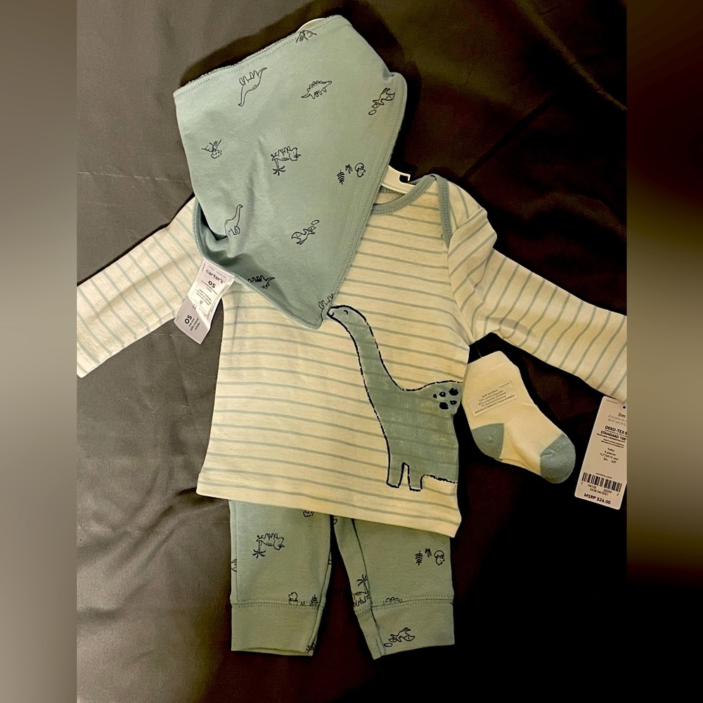 NWT Carters Pajamas One Size 3mo with matching socks